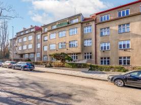 Pronájem bytu 2+kk, 68 m², Praha, ul. Bílá