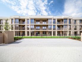 Prodej bytu 1+kk 33 m² se zahrádkou 15 m², Brandýs nad Labem