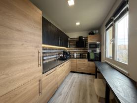 Pronájem bytu 2+1, 55 m², Karviná, ul. tř. Těreškovové