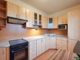 Prodej bytu 3+1, 67 m², Olomouc, ul. Družební