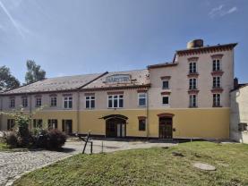 Pronájem obchodního objektu,695 m², Svitavy,ul.náměstí Míru