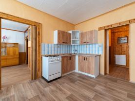 Prodej bytu 3+1, 65 m², Aš, ul. Nádražní