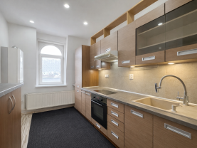 Pronájem bytu 1+1, 33 m², Karlovy Vary, ul. Nákladní