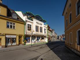 Prodej obchodního objektu, 670 m², Rožnov pod Radhoštěm