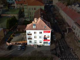 Bytový dům s komerčními prostory, Bílina, ul. Břežánská