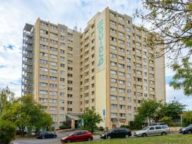Pronájem bytu 1+kk, 24 m², Praha, ul. Děčínská