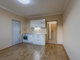 Prodej bytu 1+1, 36 m², Klatovy, ul. Pod Hůrkou