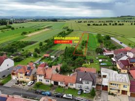 Prodej pozemku v zastavitelné ploše, 2200m², Hroznová Lhota