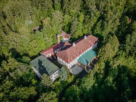Prodej komerčního a bytového domu, Nové Město nad Metují