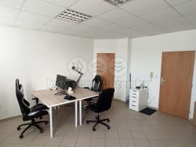 Pronájem obchod a služby, 21 m², Tišnov, ul. nám. Komenského