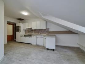 Pronájem bytu 3+1, 110 m², Mariánské Lázně, ul. Hlavní třída