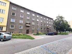 Pronájem bytu 2+1, 59 m2, Pardubice, ul. Macanova