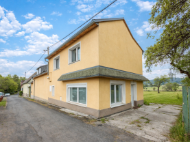 Prodej rodinného domu, 182 m², Karlovy Vary, ul. Na Stezce