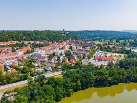 Prodej bytu 3+1, 66 m², Hluboká nad Vltavou, ul. Nerudova