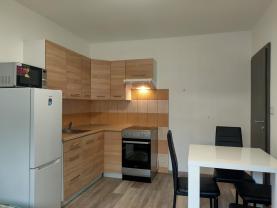 Pronájem bytu 2+kk, 36 m², Strážný