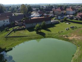 Prodej pozemku k bydlení, 889 m², Býkev