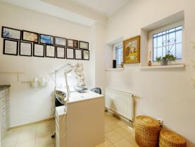 Pronájem obchod, služby, 12 m², Plzeň, ul. Pod Všemi svatými