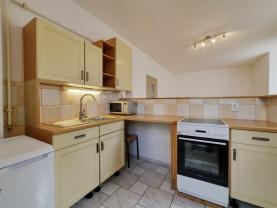 Pronájem bytu 1+kk, 27 m², Cheb, ul. Růžová