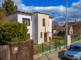 Prodej rodinného domu, 4+1, 125 m², Praha, ul. Budčická