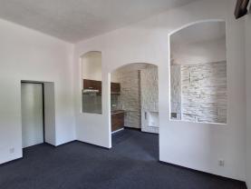 Pronájem bytu 2+kk, 64 m², Mimoň, ul. Mírová