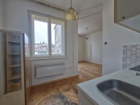 Pronájem bytu 1+kk, 25 m², Praha, ul. Jaromírova