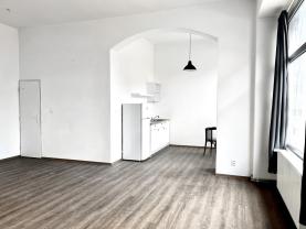 Pronájem kancelářského prostoru, 40 m², Opava, ul. Krnovská