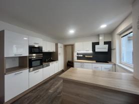 Pronájem rodinného domu, 75 m², Otrokovice, ul. Hložkova