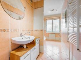 Prodej bytu 3+1, 84 m², Bukovany