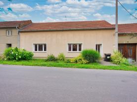 Prodej rodinného domu, 197 m², Krumsín