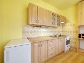Prodej bytu 2+1, 51 m², Kynšperk nad Ohří, ul. náměstí SNP