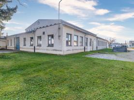 Pronájem výrobního objektu, 1056 m², Uherský Brod