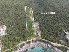 Prodej pozemku k bydlení, 8000 m²