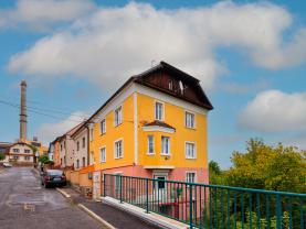 Pronájem bytu 2+1, 45 m², Karlovy Vary, ul. Na Výšině