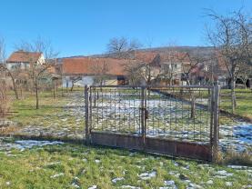 Prodej pozemku, 812 m², Velká nad Veličkou