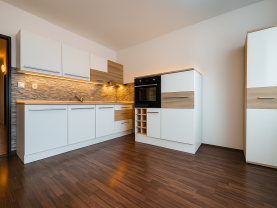 Prodej bytu 3+1, 93 m², Český Krumlov, ul. Urbinská