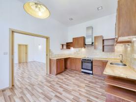 Pronájem bytu 2+1, 64 m², Mariánské Lázně, ul. Hlavní třída