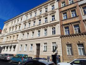 Pronájem bytu 2+1, 65m² v Praze, ul. Na bělidle
