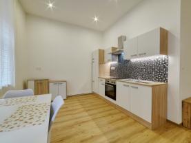 Pronájem bytu 3+kk, 73 m², Mariánské Lázně, ul. Třebízského