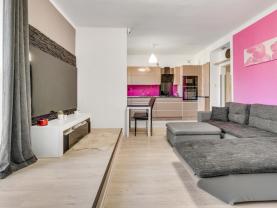 Prodej bytu 3+kk v Příbrami, ul. Politických vězňů, balkon