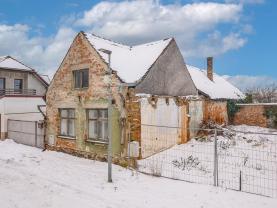 Prodej rodinného domu, Sezemice, ul. Spálená