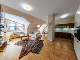 Prodej bytu 3+kk, 111 m², Karlovy Vary, ul. Moravská