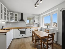 Prodej rodinného domu, 240 m², Rynholec, ul. U Mlýna