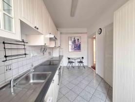 Prodej bytu 3+1, 107 m², Ostrava, ul. Nádražní