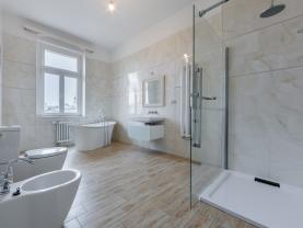 Prodej bytu 2+kk, 80 m², Karlovy Vary, ul. Svahová