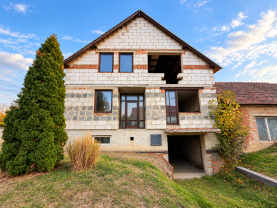 Prodej rodinného domu, 227 m², pozemek 225 m², Jaroslavice