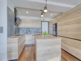 Prodej bytu 4+kk, 74 m², Nezvěstice