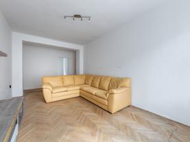 Prodej bytu 2+1, 51 m², Bukovany