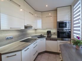 Prodej bytu 2+1 v Postoloprtech, ul. Dvořákova