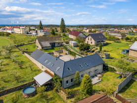 Prodej rodinného domu, 250 m², Oleška
