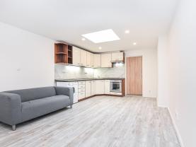 Pronájem bytu 2+kk, 42 m2, Liberec, ul. Generála Svobody
